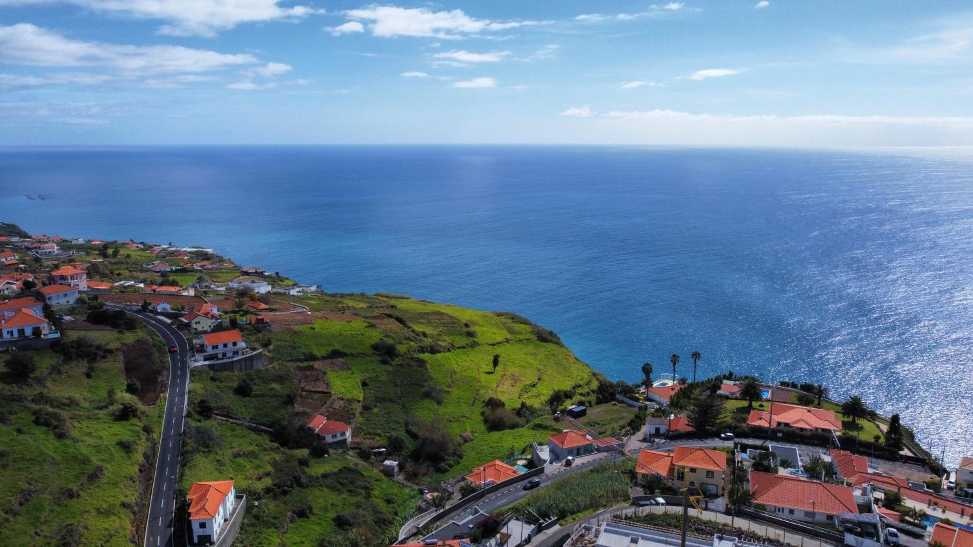Casa Eleanor By Lovelystay Calheta  Exterior photo